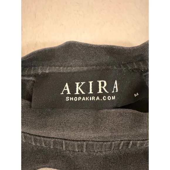 Akira Men’s Gray Print T-Shirt Size Medium - Picture 3 of 7